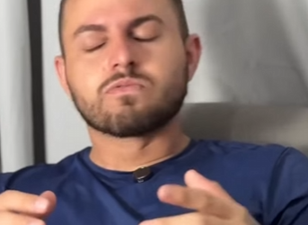 H3106008 Ele esqueceu do aniversário da esposa olha oque part2