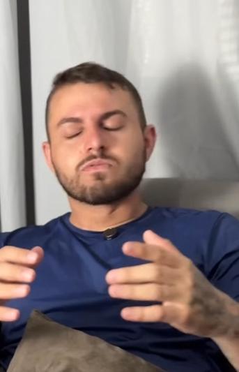 H3106008 Ele esqueceu do aniversário da esposa olha oque part2