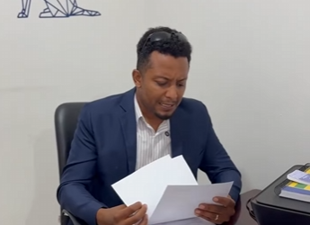 H0714015 Mulher afronta colega de infância ela só não esper part2