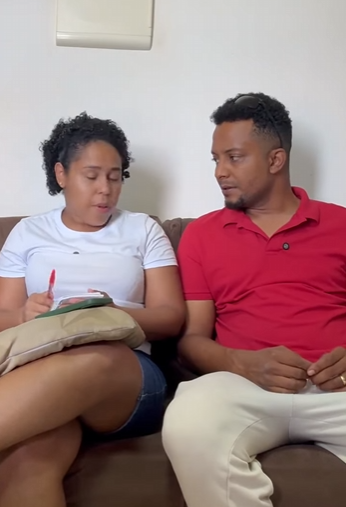 H0714008 Parceria entre um casal nas tarefas de casa nas part2