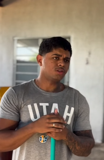 H0822002 Minha Faxineira Chorava Pelo Sonho da Casa Própria part2