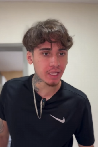 H0822001 Irmão Quebrou Celular da Faxineira Mas Não Espe part2