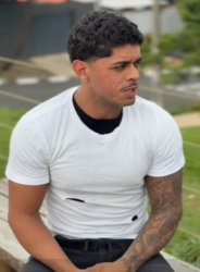 H0822014 Mendigo inteligente dá uma lição em uma mulher arr part2