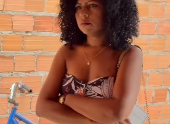 H0821005 Ela deu uma lição na sua filha folgada part2