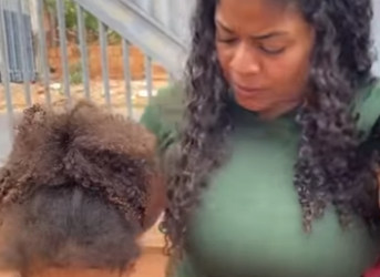 H0920010 Tia colocava sobrin part2