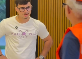 H0819009 Ele pediu por isso part2