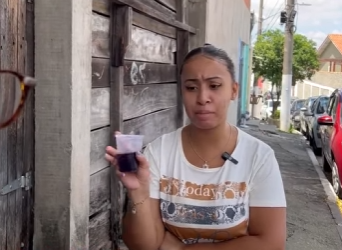 H0918021 Ela não aceitava amiga ser igual ela, fez is part2