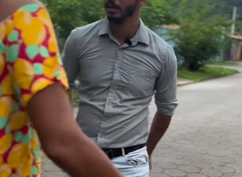 H0901015 Sua própria irmã fez part2