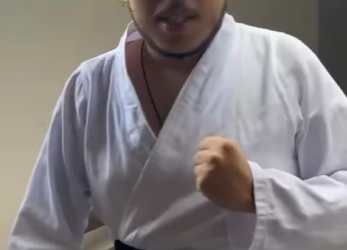 H0901016 Mulher infiel dentro part2