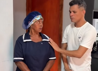 H0702022 Ela não queria doar comida pra sua funcionária part2