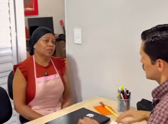 H0703022 Patroa deu um notebook para funcionária cheio de part2