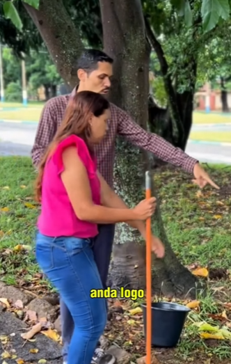 H0703030 Pegou sua esposa colocando funcionária para varr part2