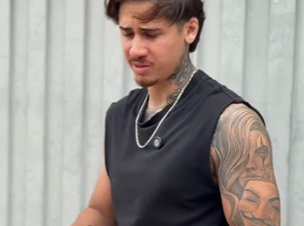 H0703026 Motoboy teve uma surpresa ao Encontra Namorada part2