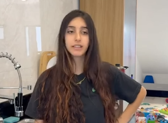 H1016029 Ele testou sua família por dinheiro isso aconteceu part2