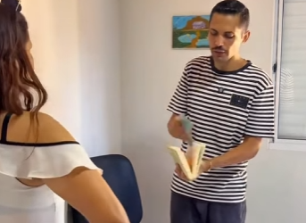 H1103018 Chris tenta acusar funcionária para tentar fazer ela ser mandada embora part2