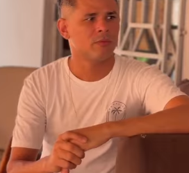 H1106028 Ele descobriu como filha era tratada Acompanhe essa história part2