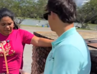 H3119015 O tempo passando tranquilo part2