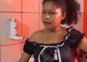 faxina na casa da mãe da patroa_part2.mp4