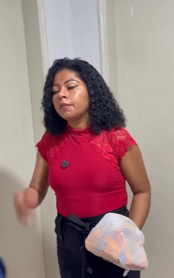 Patroa descobre oque seu funcionário estava fazendo olha oque ela fez_part2.mp4