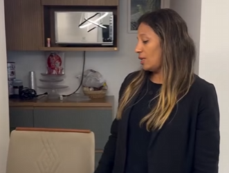 H2418010_Minha mãe minha irmã chegaram sem avisar na minha casa_part2.mp4