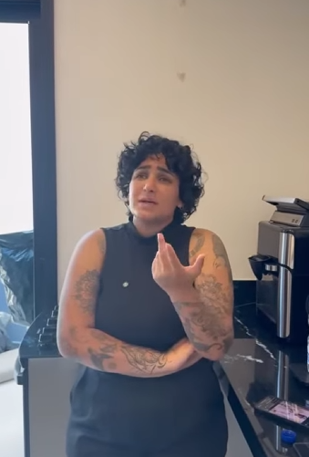 H2516004_Encontrou ele saindo de casa foi isso que ele fez_part2.mp4