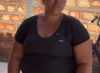 H2421015 Uma vizinha folgad4 part2