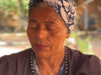 H2421016 mãe preferiu ficar em casa part2