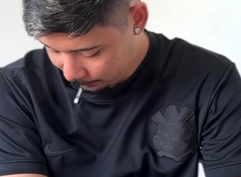 H2610005 Ela queria terminar sua faculdade quem lhe ajudou foi seu amigo… part2