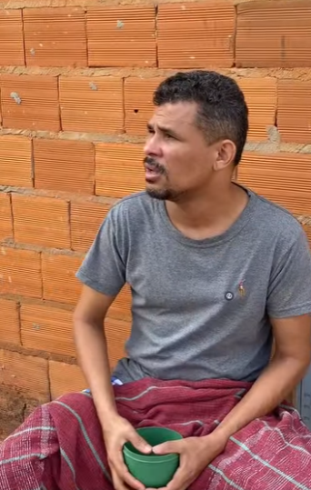 H2506011_Ela chegou deu uma lição no filho ao ver oque ele estava fazendo Acompanhe essa história_part2.mp4