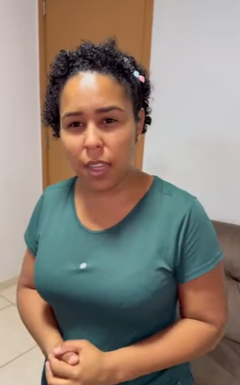 H2614008_Elaine não imaginava que sua empregada Beatriz escondia tanta mágoa veja essa história!_part2.mp4