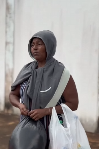 H2721020_Ainda lembra de mim filha_part2.mp4