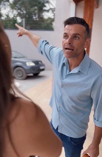 H2811019_Quando casamos eu já tinha minha filha,mas ele nunca gostou dela,jamais irei trocar minha filha por homem nenhum…_part2.mp4