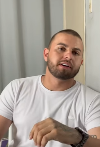 H0221020 Patrão descobre oque sua esposa estava fazendo part2