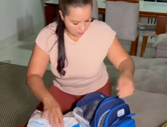 H0904018 Tem muitas madrastas que cuida melhor da criança que própria mãe! part2