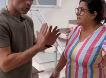 H1011011 Eu peço pro meu Marido consertar as coisas em casa ele não quer fazer,falei que ia chamar vizinho resultado foi incrível… part2