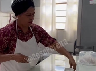 H1121012 Uma xícara de café uma lição inesquecível! part2