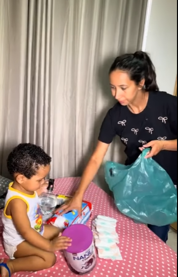 H1314001 Dizem por aí que madrasta só não me basta você concorda com isso! part2