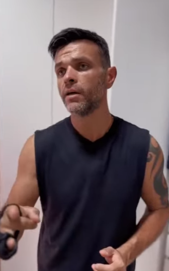 H0308020_Minha esposa incompreensiva,ela acha que só eu tenho obrigações em casa,não me ajuda em nada,estou cansado já…_part2.mp4