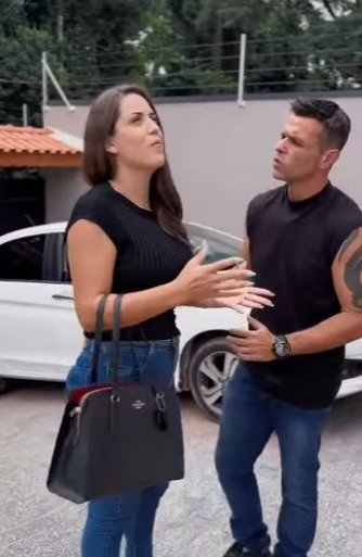 H0308002_Eu quero direitos iguais,meu Marido acha que só mãe dele digna de um presente caro,a minha também merece.._part2.mp4