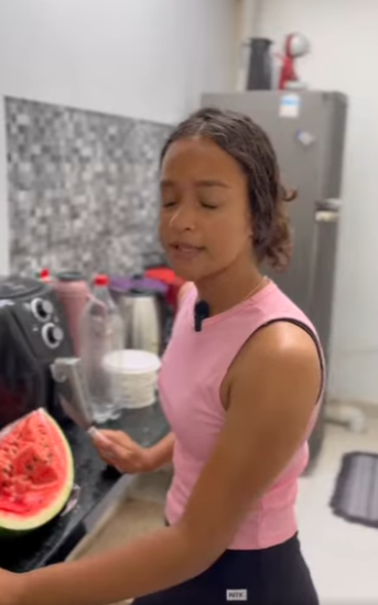 H1416019 O passado voltou quando ninguém esperava. part2