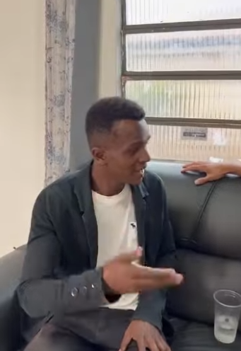 H1415020 Ele nunca se deu conta do mulherão que tinha em casa part2