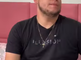 H1614005 Funcionária honesta part2