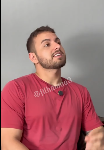 H1406017 Ele falou do filho olha não gostou part2