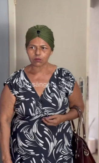 H1406011 filha casou esqueceu de avisar mãe Acompanhe essa história part2