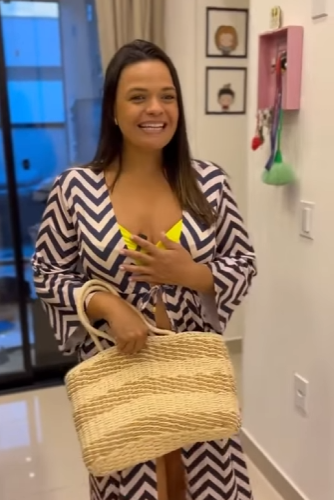 H1602002 Marido humilha a esposa e disse que é ele quem manda em tudo part2