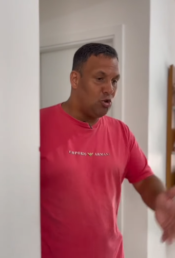 H1602011 Menina ingrata e mal educada teve que receber uma lição de seu pai part2