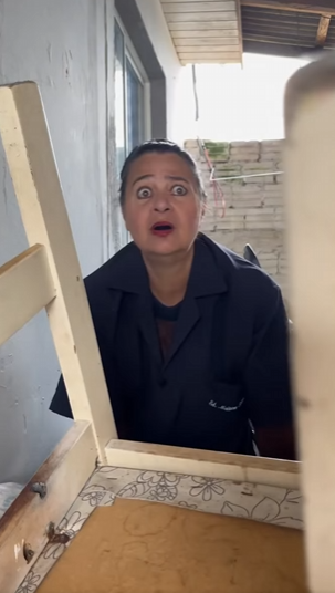 H1610021 Empregada descobre plano maligno da PATRO4 part2