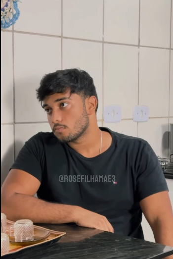 H1721006 Precisou esposa receber flores de outro pra ele abrir os olhos part2