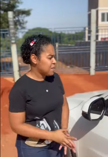 H0214011_Ela devolveu bolsa mesmo precisando de dinheiro!_part2.mp4