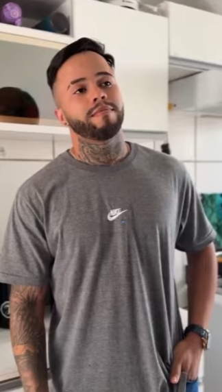 H1721012 Padrasto folgado Acompanhe essa história part2